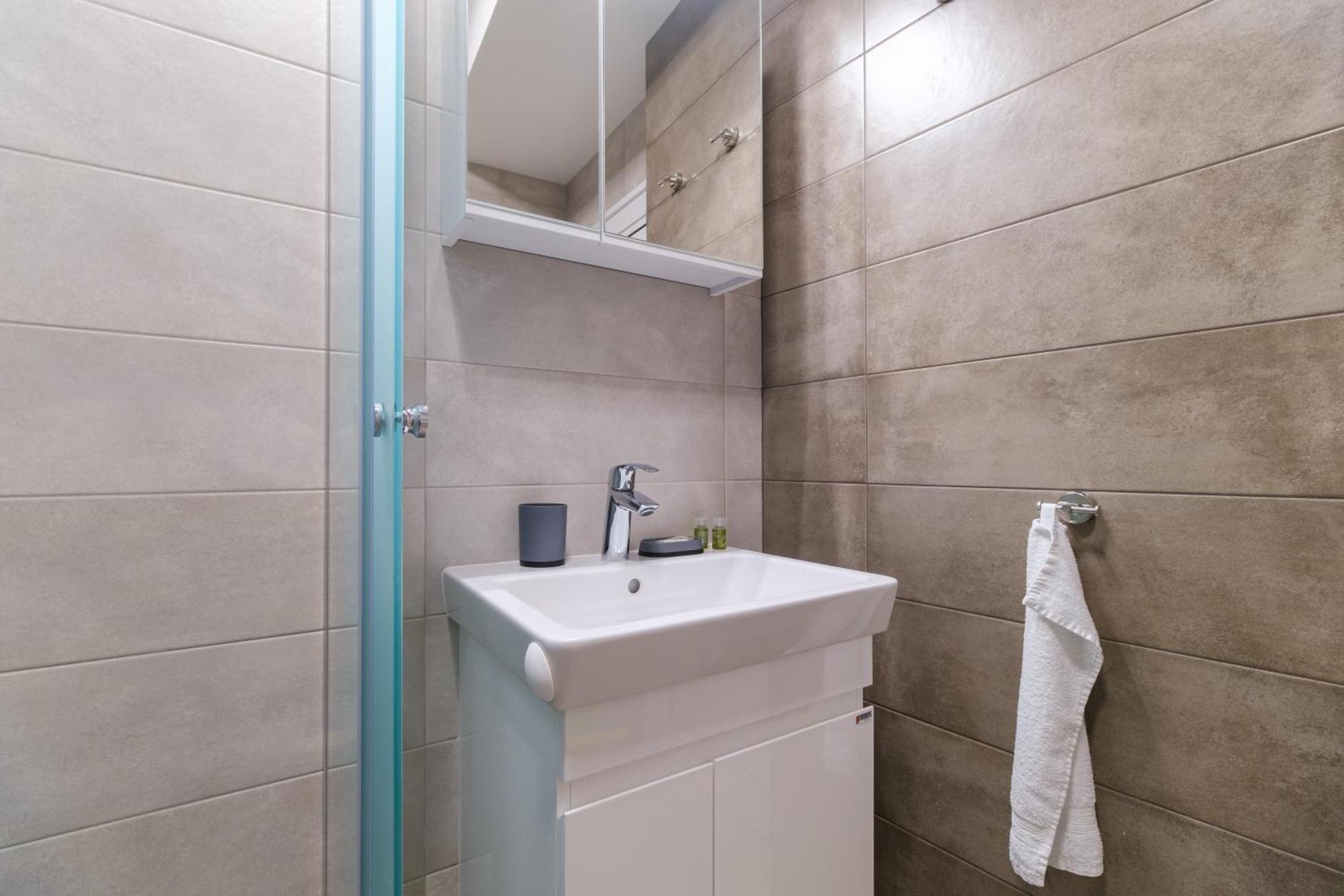 Modern 1-Bedroom Apartment With Free Parking Пловдив Екстериор снимка